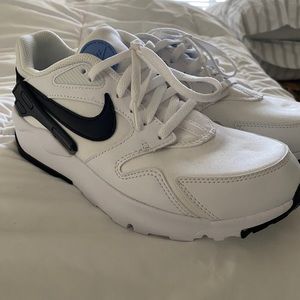 *BRAND NEW* Nike Tennis Shoe